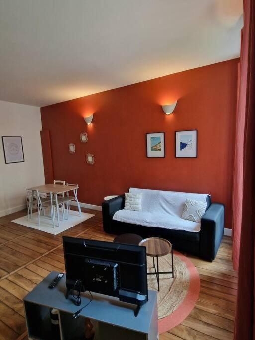 Chaleureux Appartement - Hyper Centre - Charbonnet Troyes Buitenkant foto